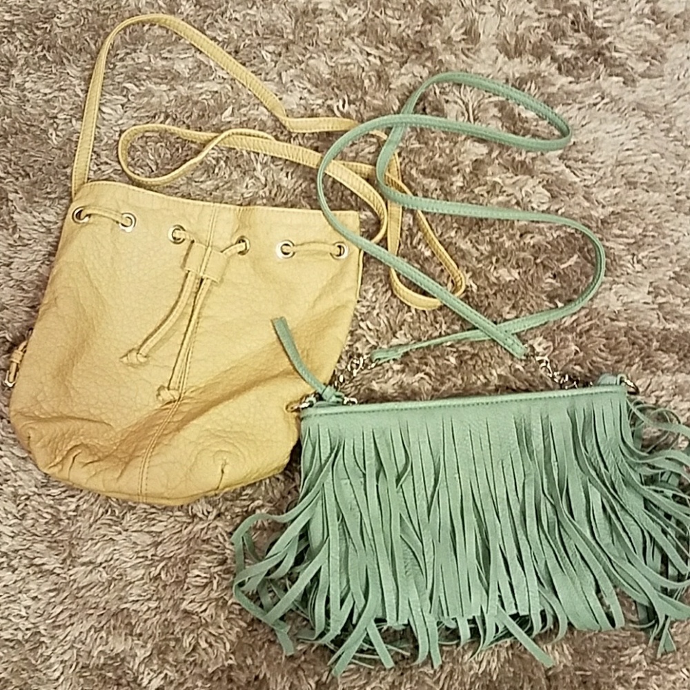 Bundle of purses